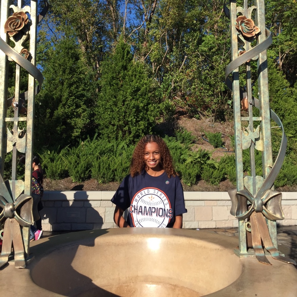 Meet your Posher, Danielle